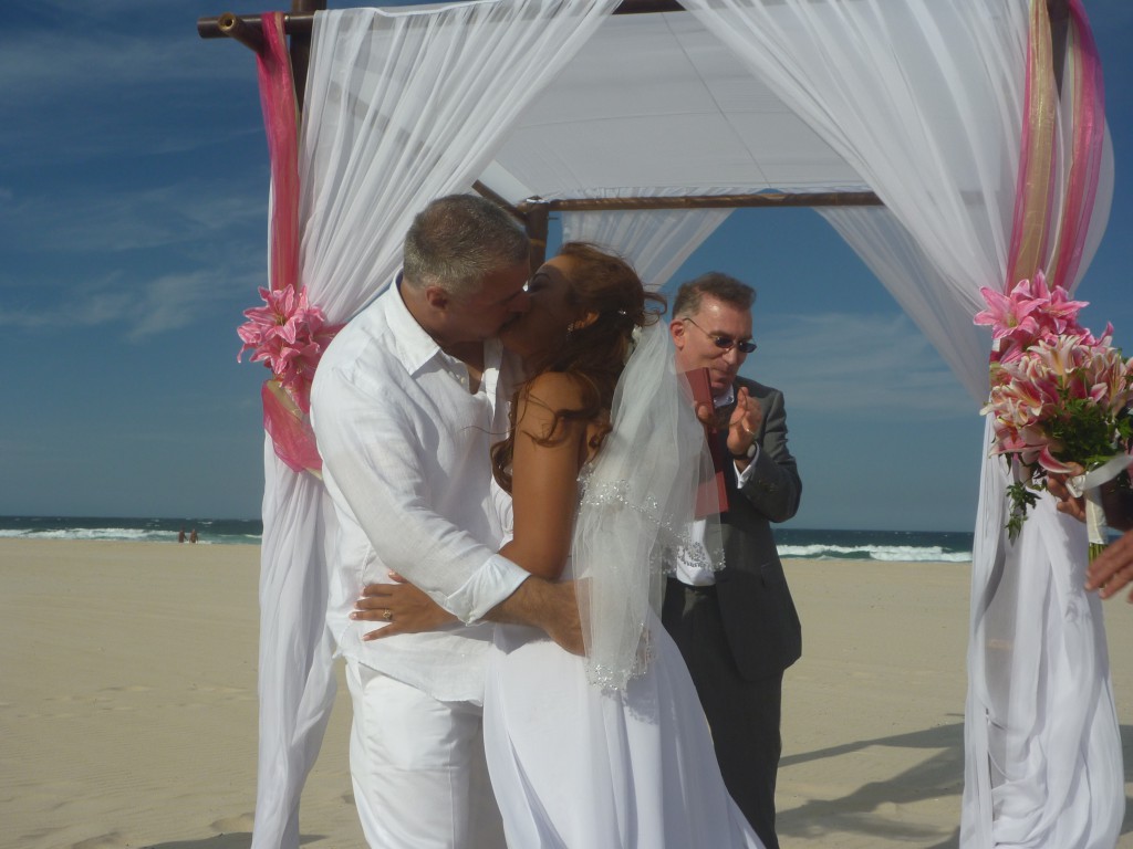 Beautiful Beach Wedding, change-thoughts-to-change-your-life